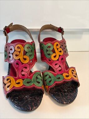 L’Artiste Spring Step Ketta Leather Sandals